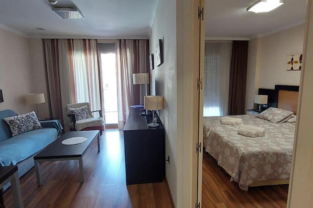 Apartament Elegante Alojamiento Con Piscina A 200 M Del Mar. Benalmádena Zewnętrze zdjęcie