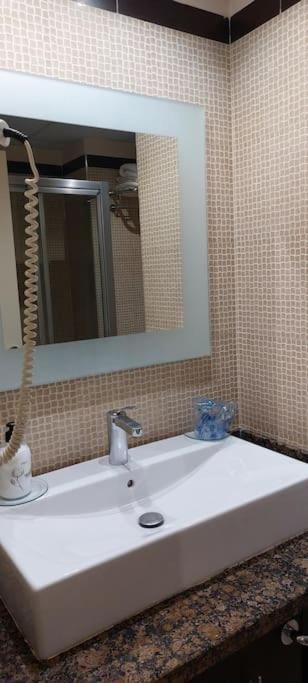 Apartament Elegante Alojamiento Con Piscina A 200 M Del Mar. Benalmádena Zewnętrze zdjęcie
