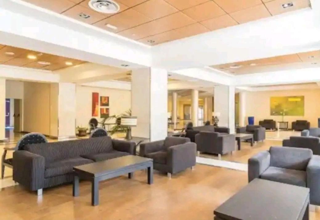 Apartament Elegante Alojamiento Con Piscina A 200 M Del Mar. Benalmádena Zewnętrze zdjęcie